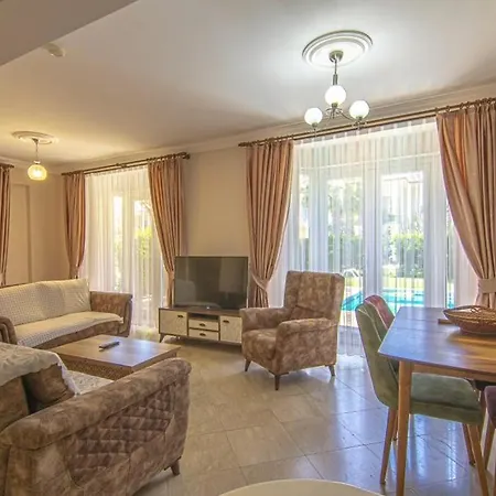 Villa Sunset Beach Club Aqualettings Pearl 8 *